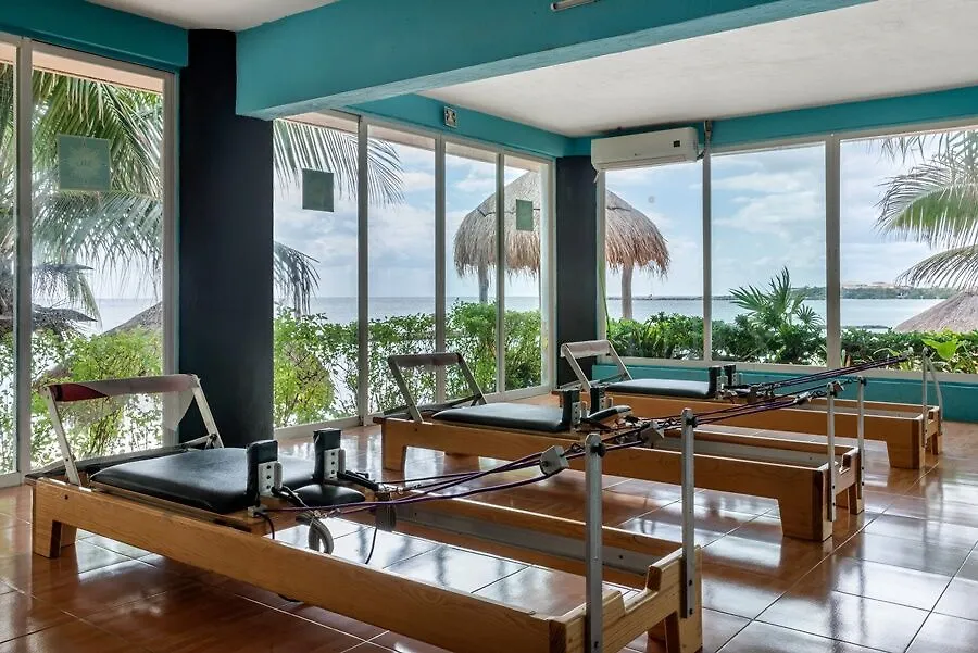 Puerto Aventuras Hotel & Beach Club