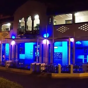 Hotel Mcguire's Cbd **