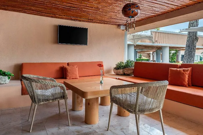 Puerto Aventuras Hotel & Beach Club  Puerto Aventuras